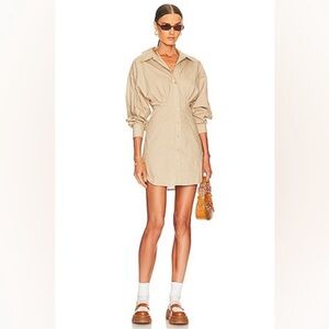 L’ACADEMIE ISMENE DRESS